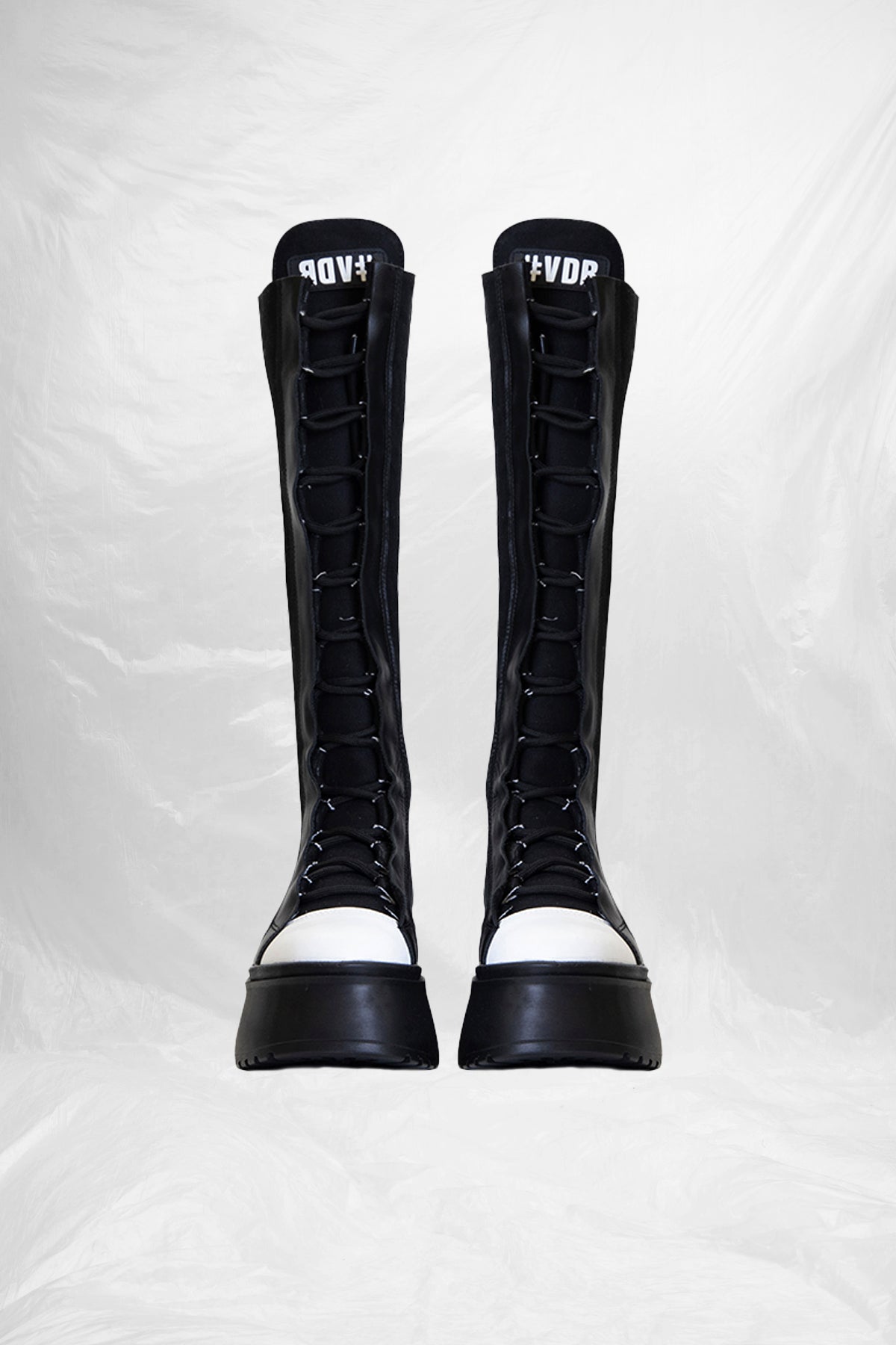 NERO/BIANCO BOOTS NIKITA