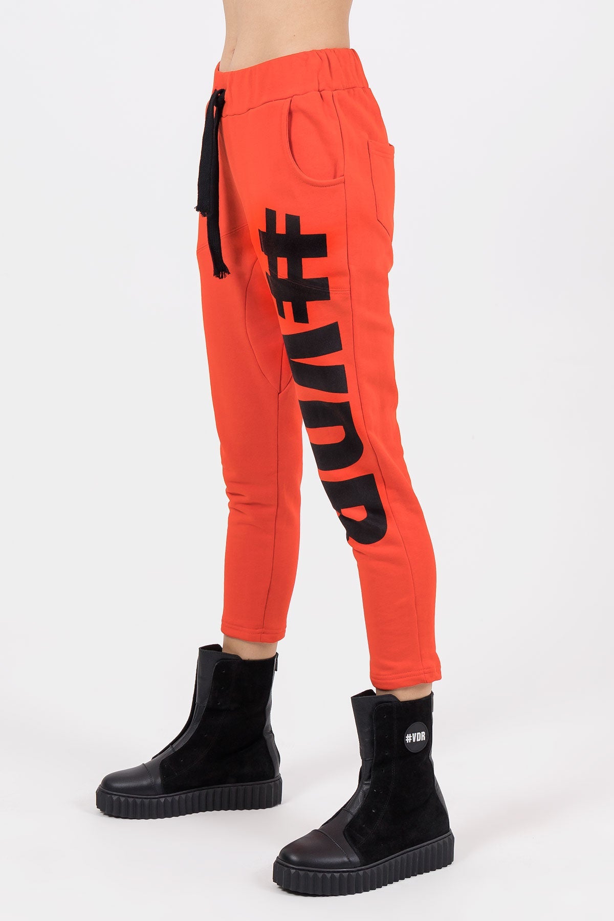 ORANGE PANTS 4139