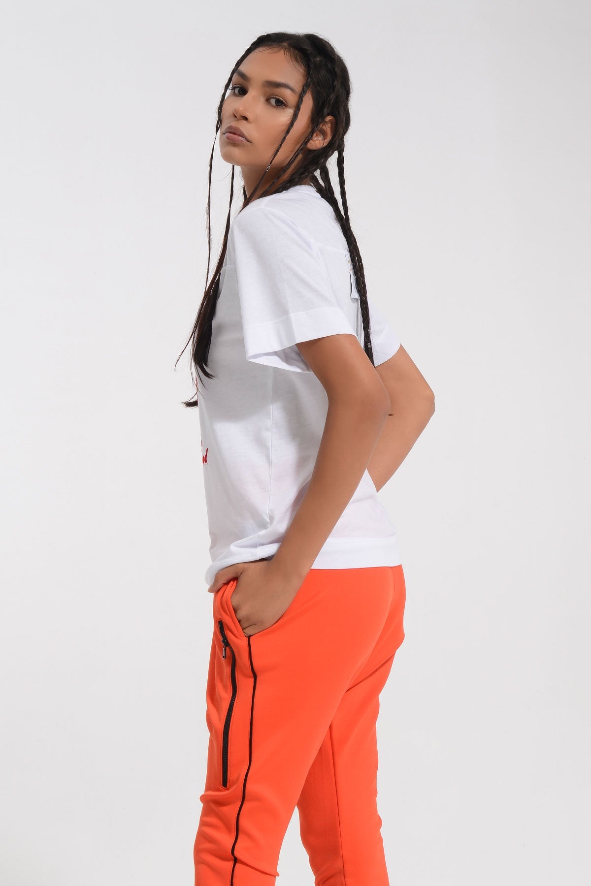 ORANGE PANTS 8052