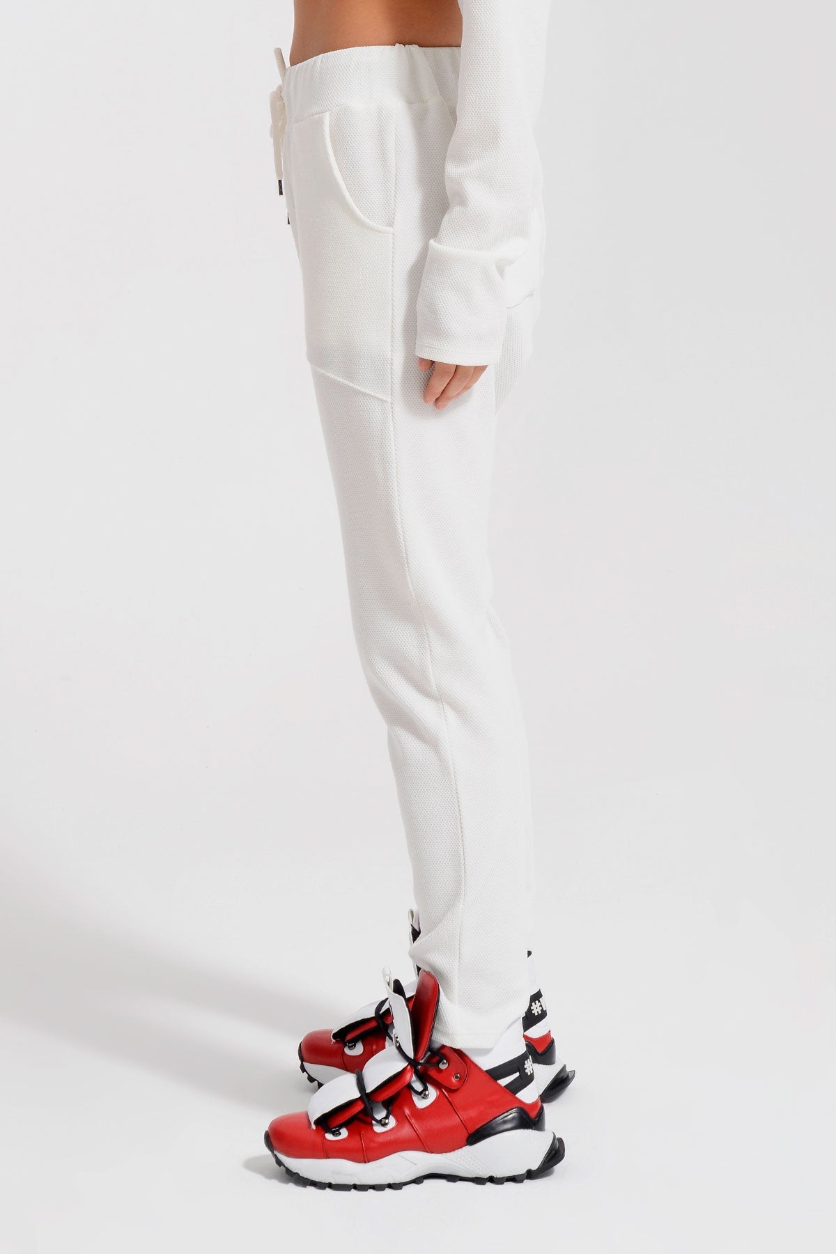 OFF WHITE PANTS 8392